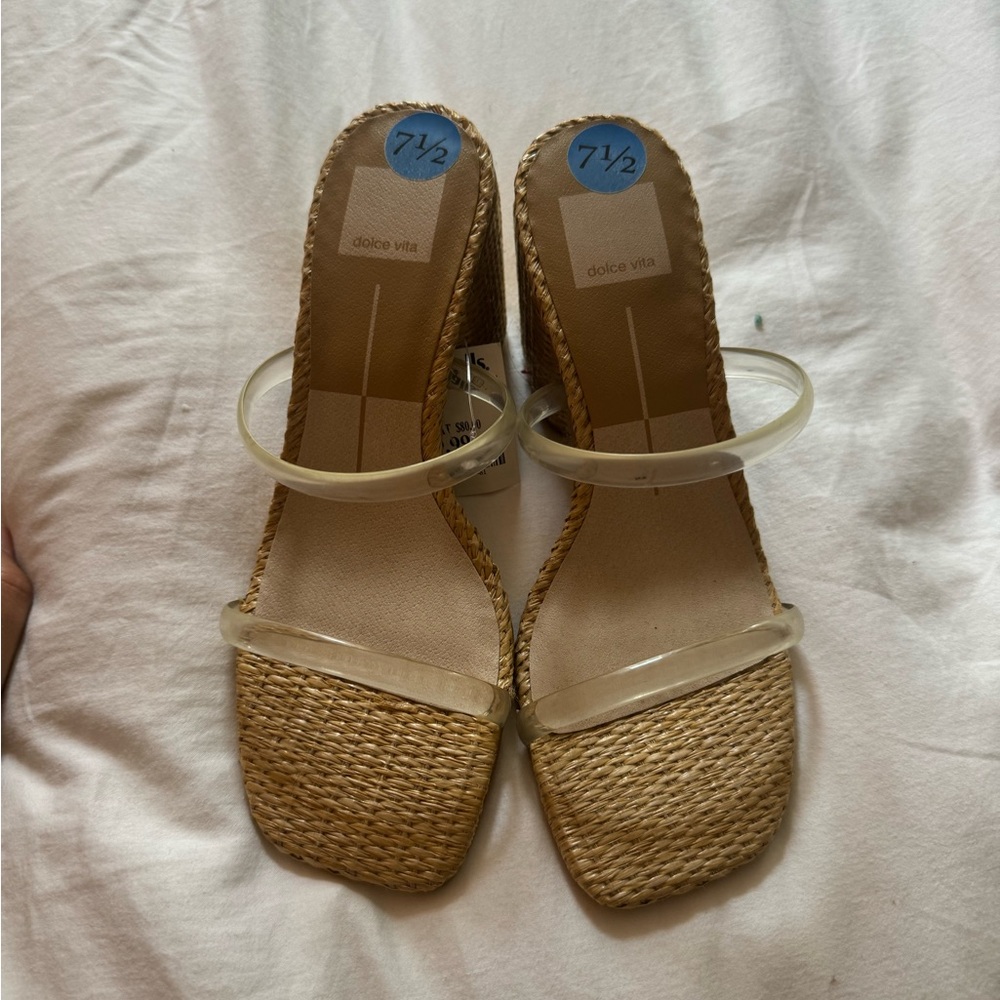 Dolce Vita heel